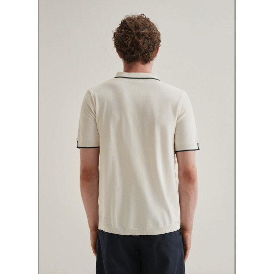 White Knitted Notch Sleeve Shirt White Knitted Notch Sleeve Shirt